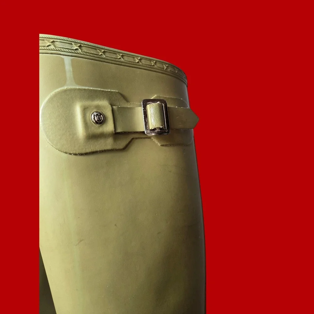 Hunter Original Tall Rain Boots Olive Green Matte Waterproof Wellington Womens 6